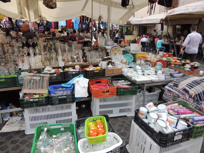 The Market Hardware Stand