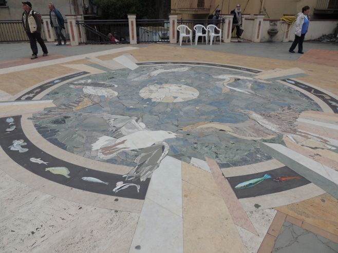 The Pizza in the Middle of Manarola