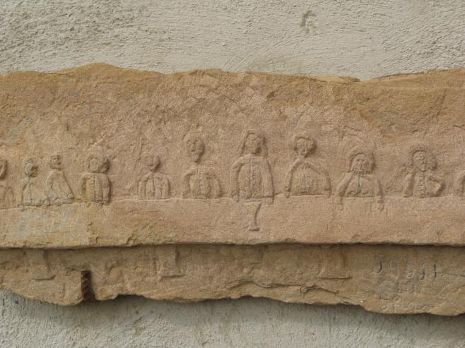 Markers on the Montisi Walk