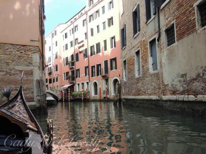 Swoosh, Swoosh, Slide