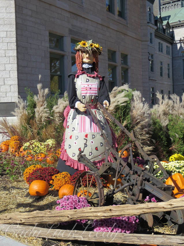 A Maiden in the Garden! Quebec City, Canada 