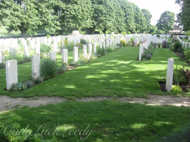 Graves, Flanders Fields