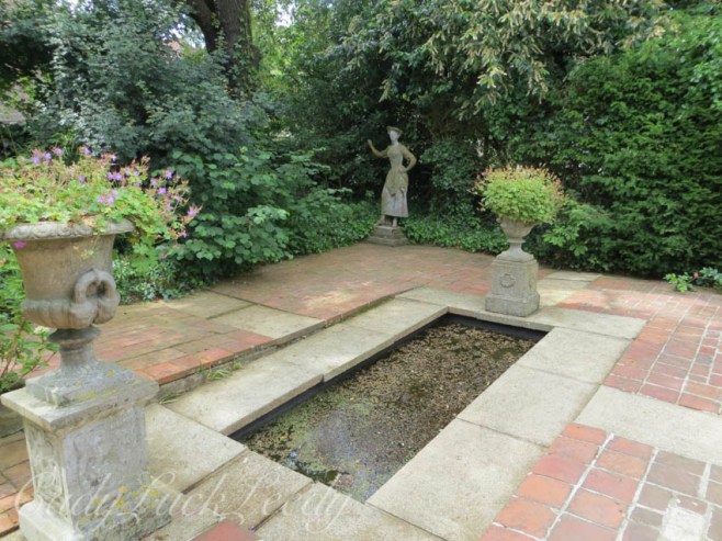 The Italian Garden, Monks House, Rodmell, UK