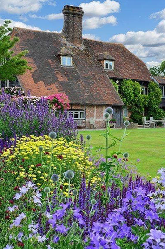 An English Cottage