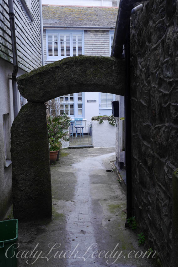 George Hicks Court Archway, St Ives